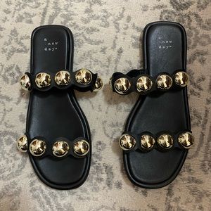 Gold & Black Sandals - size 7.5